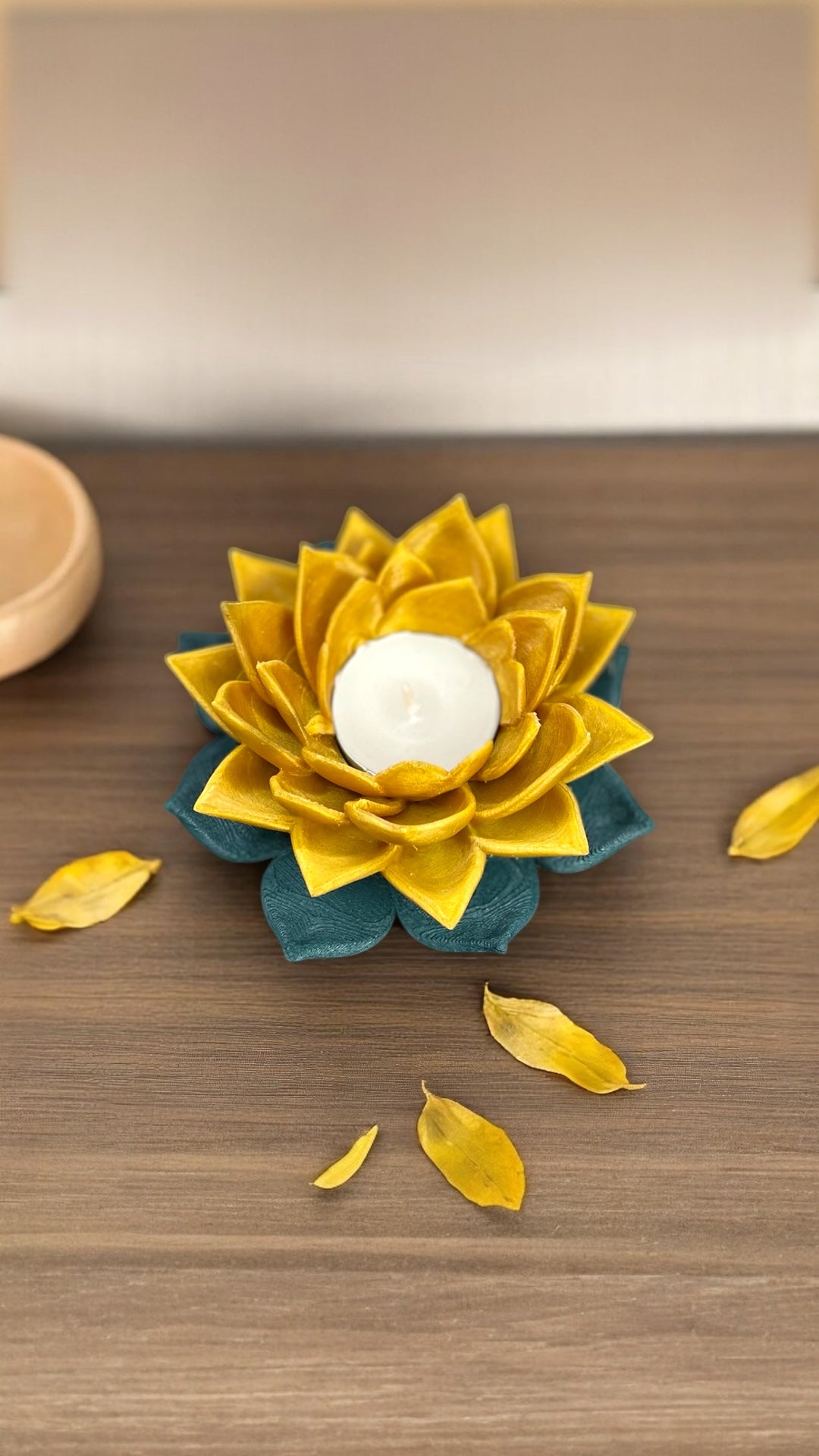 Flora Shine Lotus Çiçeği Tealight Mumluk | 11 Renk Seçeneği